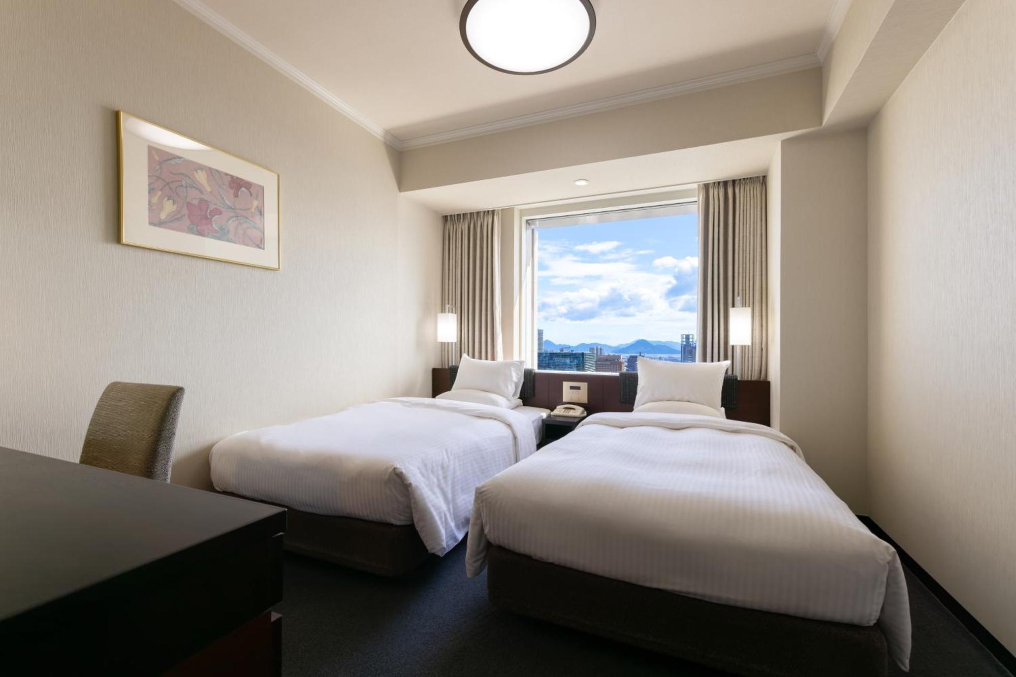 Rihga Royal Hotel Hiroshima Exterior photo
