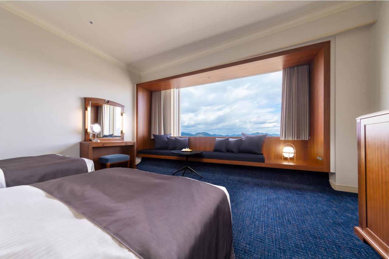 Rihga Royal Hotel Hiroshima Exterior photo